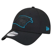 Men's New Era Black Carolina Panthers Momentum 9FORTY Adjustable Hat