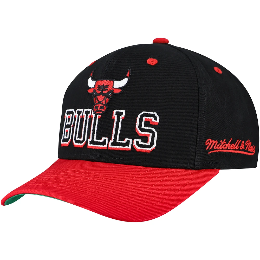 Men's Mitchell & Ness Black/Red Chicago Bulls Backside Script 2-Tone Pro Crown Adjustable Hat