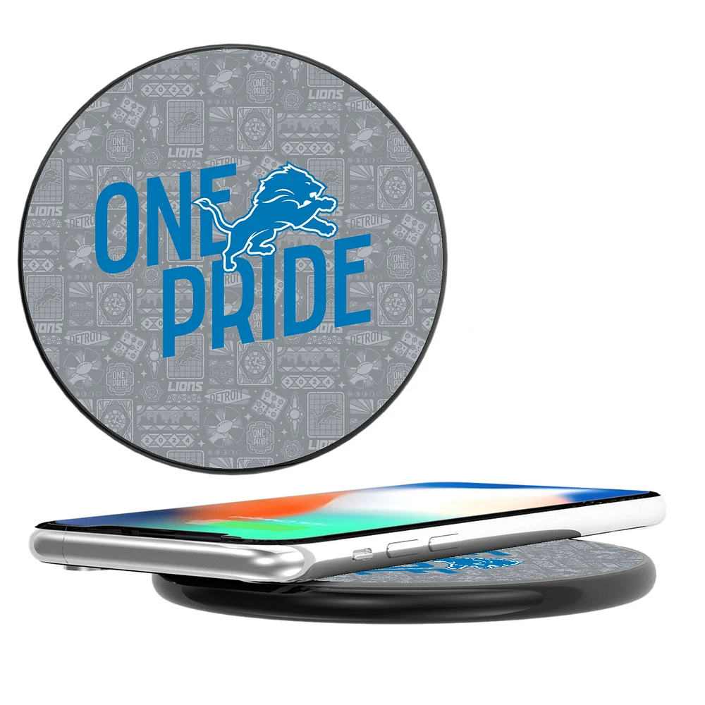 Keyscaper Black Detroit Lions Illustrated Wireless Charger