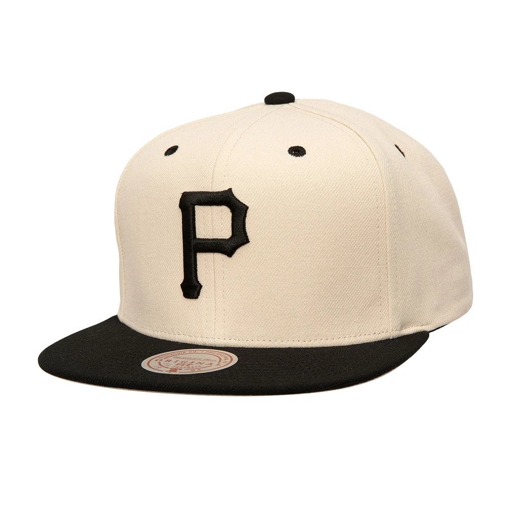 Men's Mitchell & Ness Cream Pittsburgh Pirates Snapback Hat