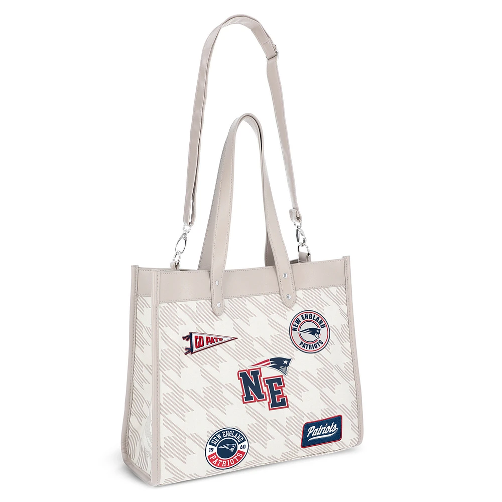 WEAR by Erin Andrews New England Patriots Patch Printed Tote Bag