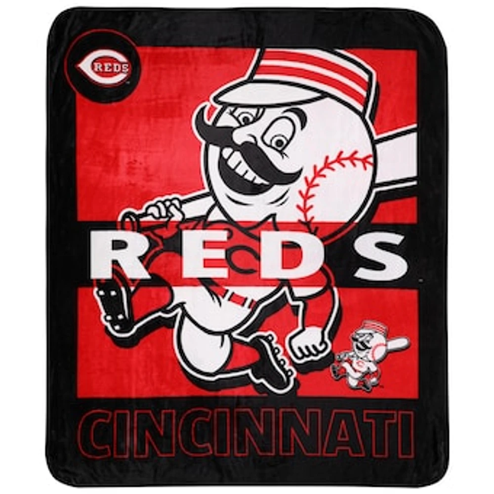 Cincinnati Reds 50'' x 60'' Raschel Blanket