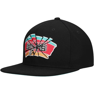 Men's Mitchell & Ness Black San Antonio Spurs Shattered Snapback Hat