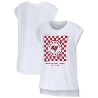 Women's WEAR by Erin Andrews White Tampa Bay Buccaneers Checker Muscle Tank Top