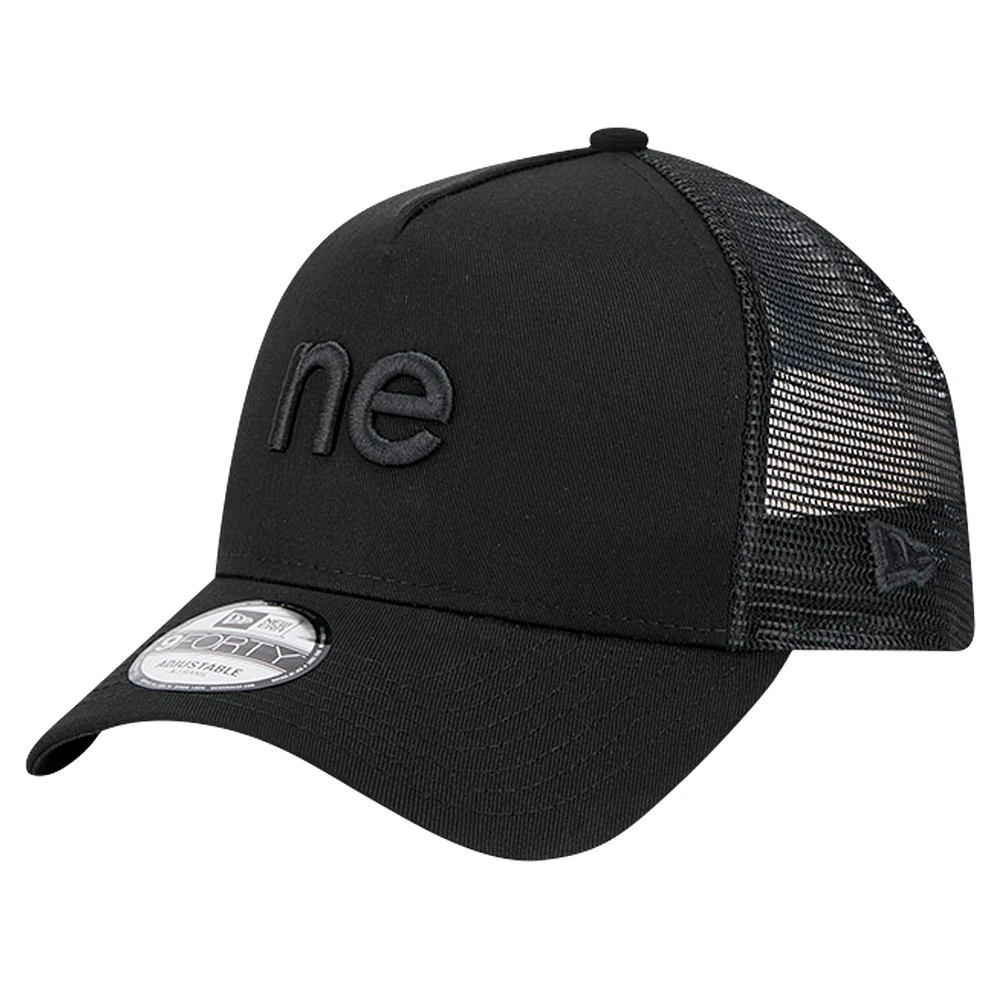 Men's New Era Black New England Patriots Domain 9FORTY A-Frame Trucker Adjustable Hat