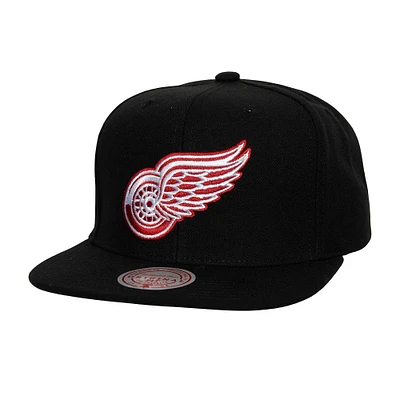 Men's Mitchell & Ness Black Detroit Red Wings Core Top Spot Snapback Hat