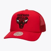 Men's Mitchell & Ness Red Chicago Bulls Core Evergreen OTC Trucker Adjustable Hat