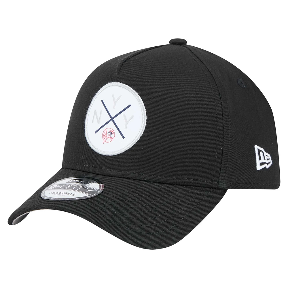 Men's New Era Black New York Yankees 9FORTY A-Frame Adjustable Hat