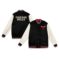 Youth Mitchell & Ness  Black Chicago Bulls Varsity Team Full-Snap Jacket