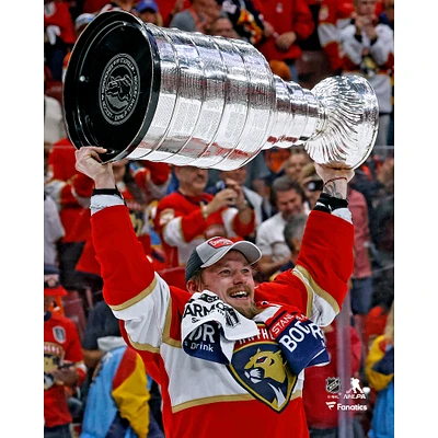 Vladimir Tarasenko Florida Panthers Unsigned 2024 Stanley Cup Champions Raising Photograph