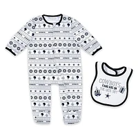 Newborn & Infant WEAR by Erin Andrews Dallas Cowboys Allover Print Full-Zip Sleeper Bib Set