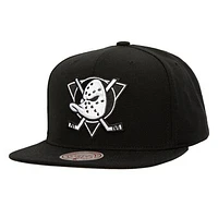 Men's Mitchell & Ness  Black Anaheim Ducks Team Snapback Hat