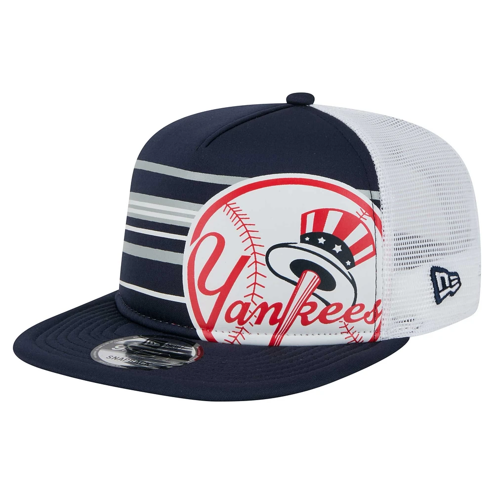 Men's New Era  Navy New York Yankees 9FIFTY A-Frame Trucker Snapback Hat