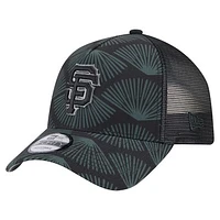 Men's New Era  Black San Francisco Giants 9FORTY A-Frame Trucker Adjustable Hat