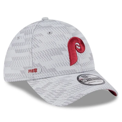 Men's New Era Gray Philadelphia Phillies 2025 MLB Clubhouse 39THIRTY Flex Hat