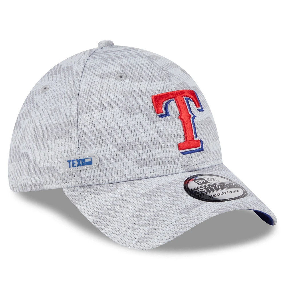 Men's New Era Gray Texas Rangers 2025 MLB Clubhouse 39THIRTY Flex Hat