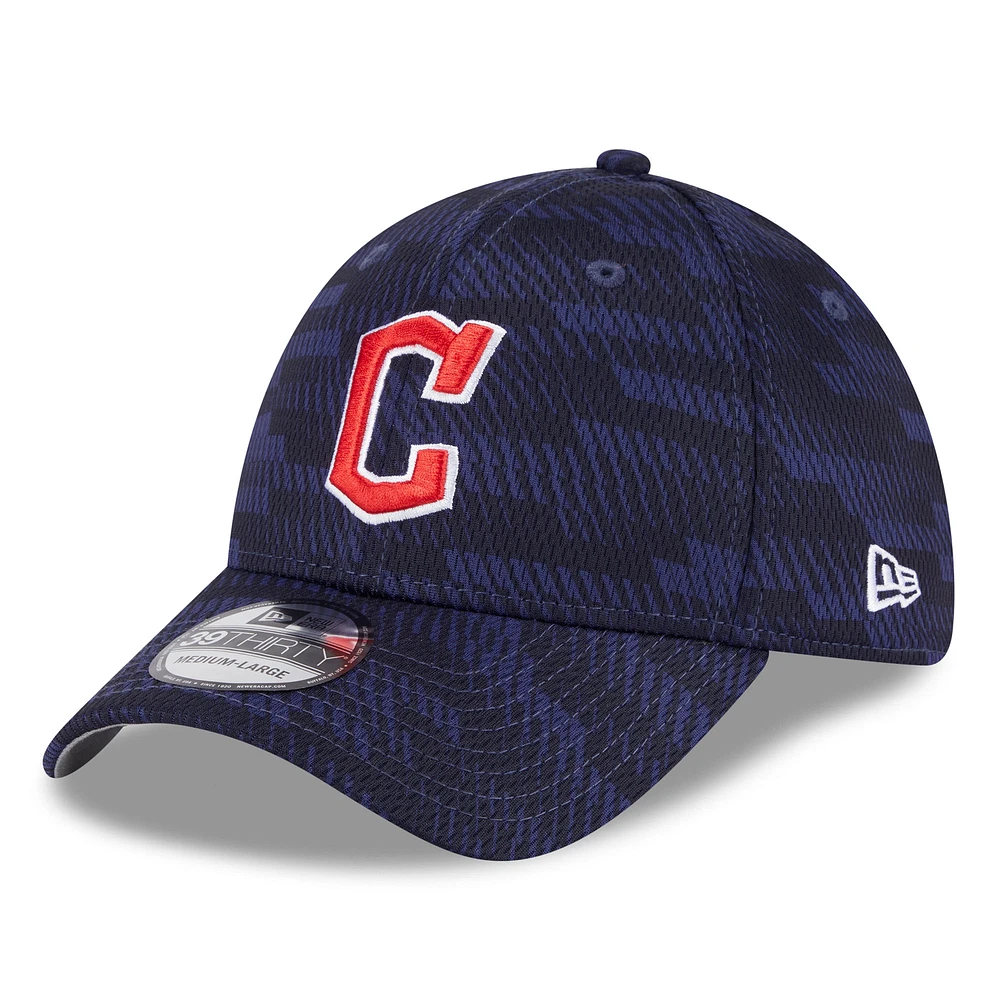 Men's New Era Navy Cleveland Guardians 2025 MLB Clubhouse 39THIRTY Flex Hat