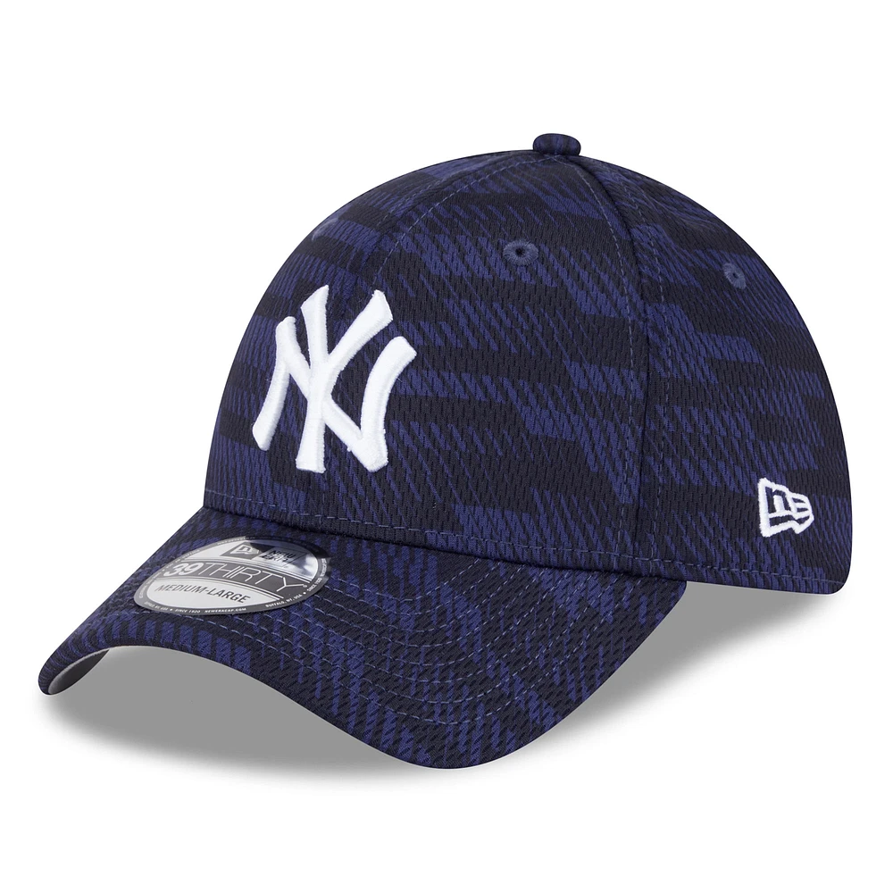 Men's New Era Navy/ York Yankees 2025 MLB Clubhouse 39THIRTY Flex Hat