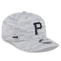 Men's New Era Gray Pittsburgh Pirates 2025 MLB Clubhouse 9SEVENTY Stretch-Snap Hat