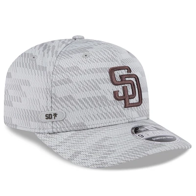 Men's New Era Gray San Diego Padres 2025 MLB Clubhouse 9SEVENTY Stretch-Snap Hat