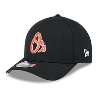 Men's New Era Black Baltimore Orioles 2025 MLB Clubhouse 9FORTY Adjustable Hat