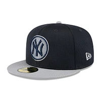 Men's New Era  Gray York Yankees 2025 Batting Practice 59FIFTY Fitted Hat