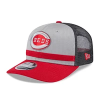 Men's New Era /Red Cincinnati Reds 2025 Batting Practice 9SEVENTY Stretch-Snap Trucker Hat