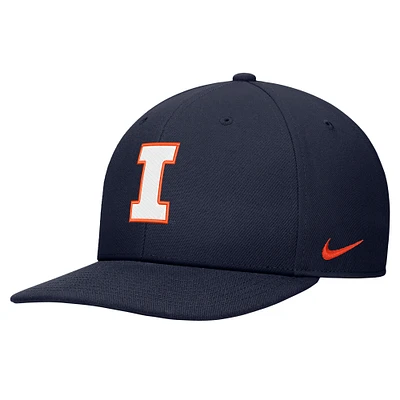 Men's Nike Navy Illinois Fighting Illini Pro Snapback Hat