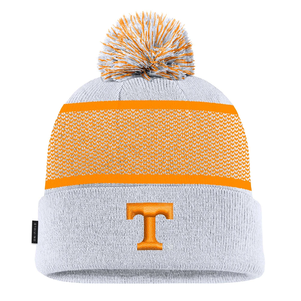 Youth Nike White Tennessee Volunteers 2024 Sideline Peak Cuffed Knit Hat with Pom