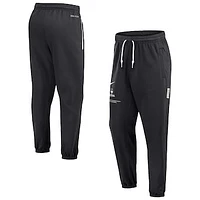 Men's Nike Black UConn Huskies Travel Performance Pants