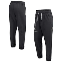 Men's Nike Black UConn Huskies Travel Performance Pants