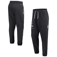 Men's Nike Black UNLV Rebels Travel Performance Pants