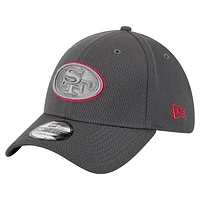 Men's New Era Graphite San Francisco 49ers  Main 39THIRTY Flex Hat