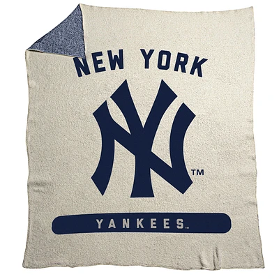 New York Yankees 50" x 60" Luxe Dreams Throw Blanket