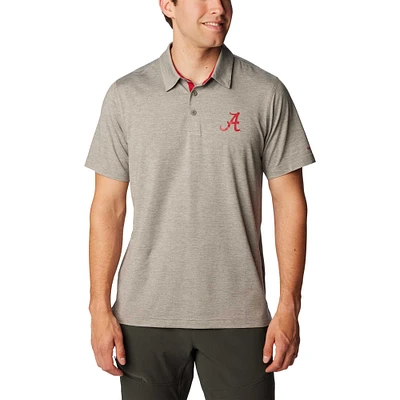 Men's Columbia Gray Alabama Crimson Tide Tech Trail Omni-Shade Polo