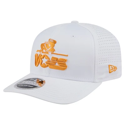 Men's New Era White Tennessee Volunteers Perform Vault 9SEVENTY Stretch-Snap Hat