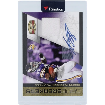 Adrian Peterson Minnesota Vikings Autographed 2010 Panini Gridiron Gear Relic #4 #8/10 Card