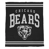 Pegasus  Chicago Bears 50" x 60" Midnight Logo Cozy Knit Blanket
