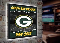 Green Bay Packers 23" LED Fan Cave Square-Shaped Lighted Wall Sign