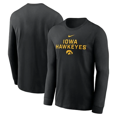 Men's Nike Black Iowa Hawkeyes 2025 Sideline Performance Long Sleeve T-Shirt