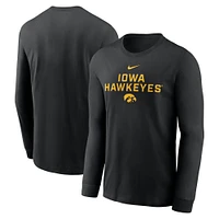 Men's Nike Black Iowa Hawkeyes 2025 Sideline Performance Long Sleeve T-Shirt