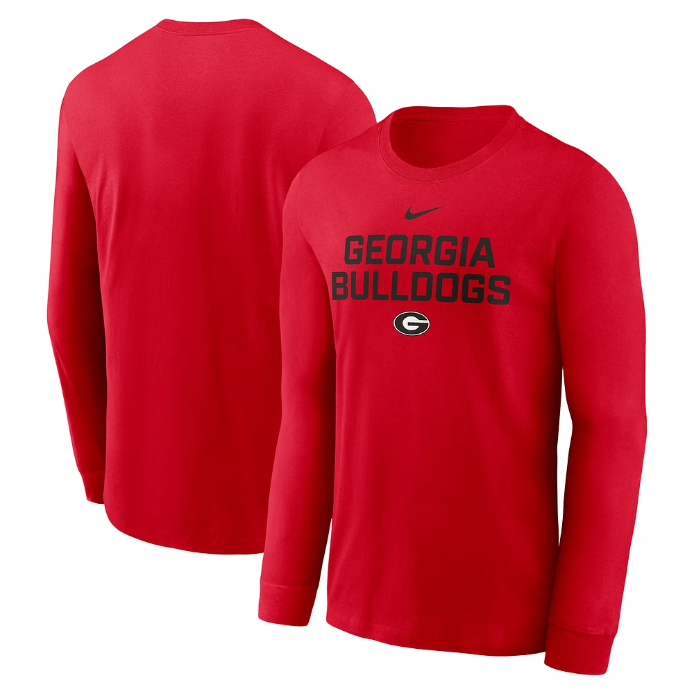 Men's Nike Red Georgia Bulldogs 2025 Sideline Performance Long Sleeve T-Shirt