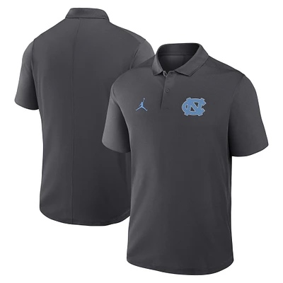 Men's Jordan Brand Anthracite North Carolina Tar Heels Primetime Victory Primary Logo Performance Polo