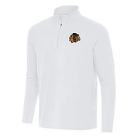 Men's Antigua White Chicago Blackhawks Intent Quarter-Zip Top