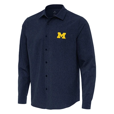 Men's Antigua Navy Michigan Wolverines Exposure Woven Long Sleeve Button-Up Shirt