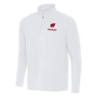 Men's Antigua White Wisconsin Badgers Intent Quarter-Zip Top