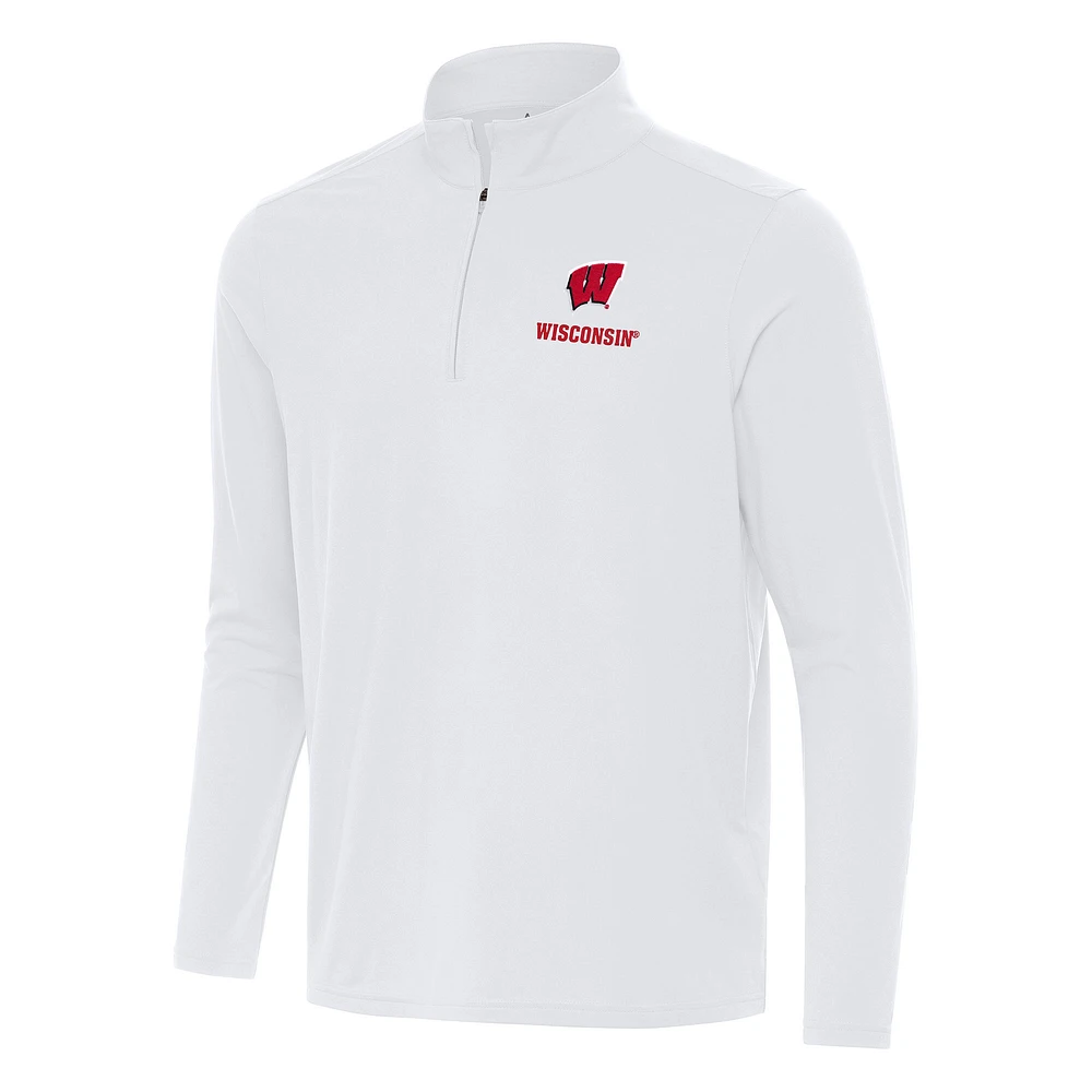 Men's Antigua White Wisconsin Badgers Intent Quarter-Zip Top