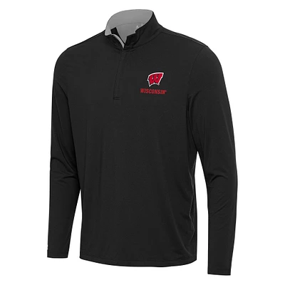 Men's Antigua Black/Gray Wisconsin Badgers Content Quarter-Zip Pullover Top