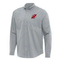 Men's Antigua New Jersey Devils Flight Woven Tri-Blend Long Sleeve Button-Down Shirt