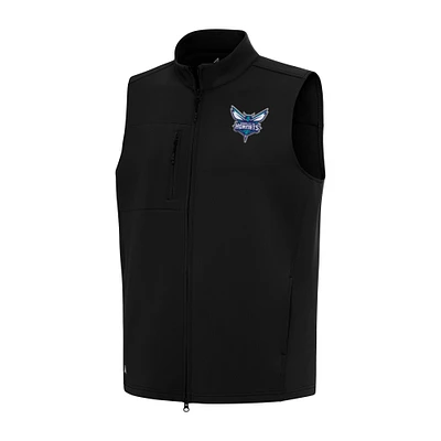 Men's Antigua Black Charlotte Hornets Demand Full-Zip Vest